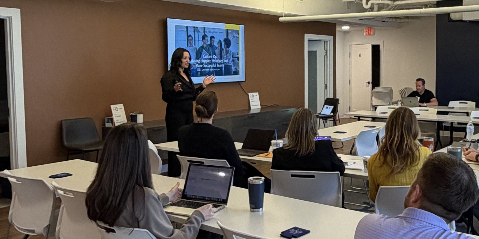 Lauren Goldstein leading an EO workshop